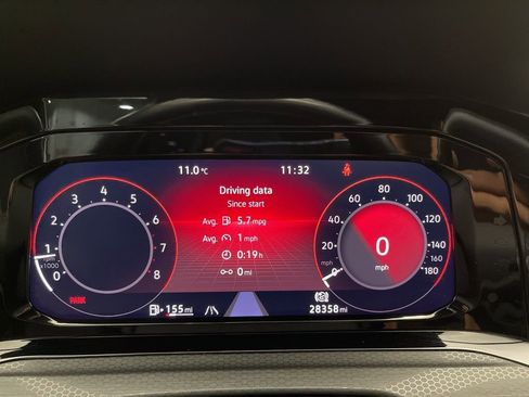 Used 2022 Volkswagen GTI S image 5