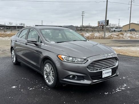 Used 2013 Ford Fusion SE image 31