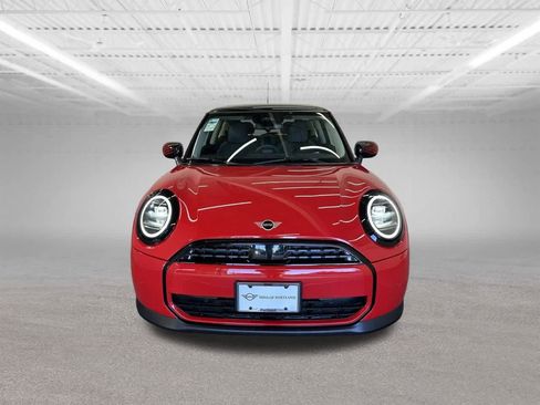 Certified 2025 MINI Cooper 2-Door Hardtop image 7