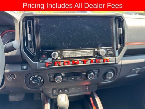 Certified 2025 Nissan Frontier PRO-4X w/ Pro Premium Package AWD/4WD image 14
