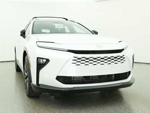 New 2026 Toyota Crown Signia image 63