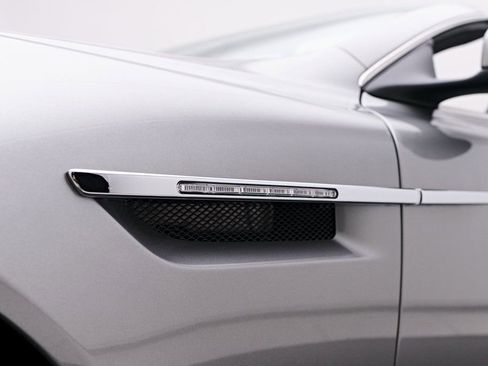 Used 2016 Aston Martin DB9 GT image 37