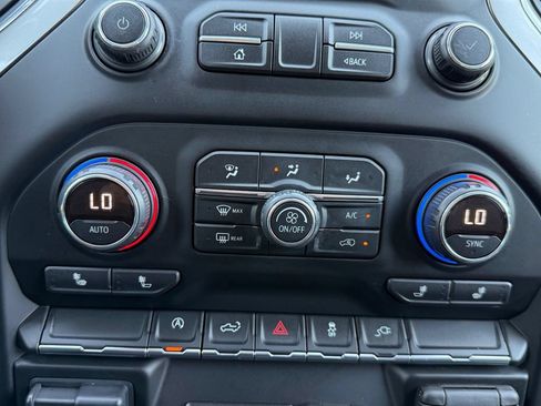 Used 2019 Chevrolet Silverado 1500 LT w/ All-Star Edition AWD/4WD image 17