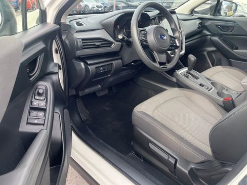 Used 2024 Subaru Crosstrek 2.0i Premium image 19