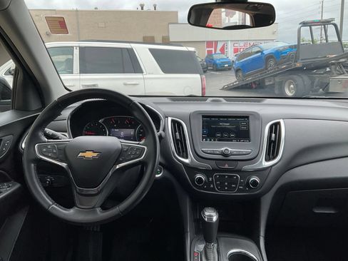 Used 2019 Chevrolet Equinox LT FWD image 13