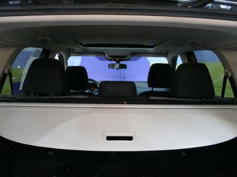 Used 2021 Nissan Rogue SV FWD image 15