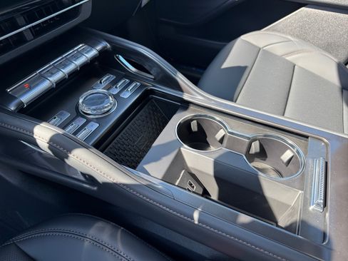 New 2026 Lincoln Nautilus Premier image 14