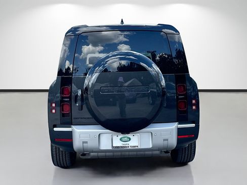 Used 2024 Land Rover Defender 130 S AWD/4WD image 4