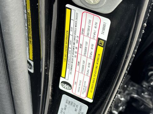 New 2026 RAM 1500 Express AWD/4WD image 25
