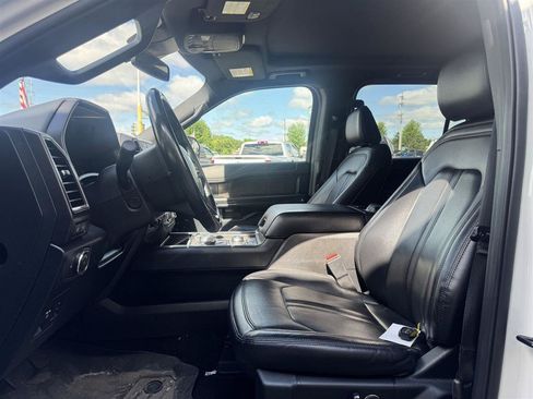 Used 2021 Ford Expedition Limited AWD/4WD image 4