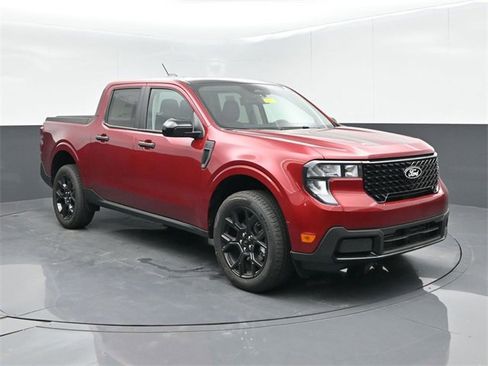 New 2025 Ford Maverick XLT w/ Black Appearance Package image 2