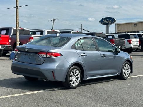 Used 2024 Toyota Corolla LE FWD image 8