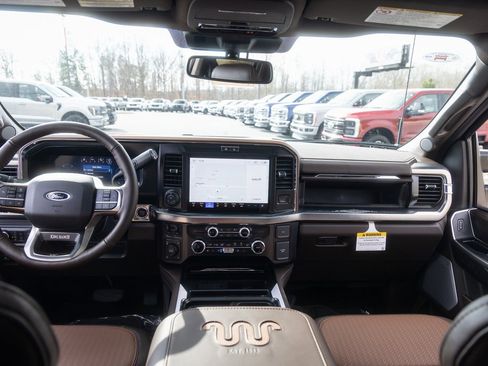 New 2026 Ford F250 King Ranch w/ Chrome Package AWD/4WD image 37