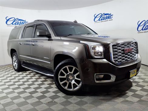 Used 2020 GMC Yukon XL Denali w/ Open Road Package image 1