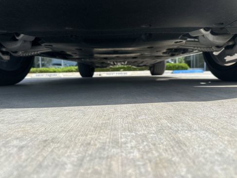 Used 2025 Land Rover Range Rover Sport Dynamic SE image 11