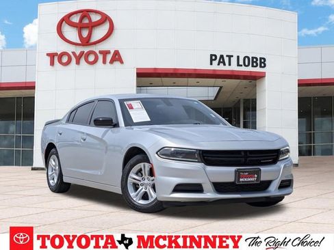 Used 2023 Dodge Charger SXT RWD image 1