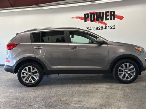 Used 2014 Kia Sportage LX FWD image 2
