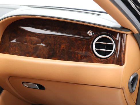 Used 2014 Bentley Flying Spur W12 AWD/4WD image 91