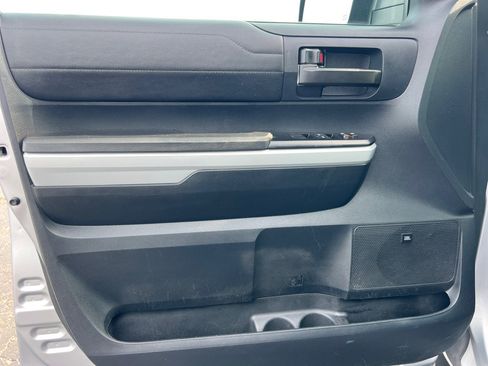 Used 2018 Toyota Tundra Limited w/ Limited Premium Package image 12