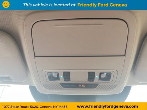 Used 2023 Ford Explorer XLT w/ Equipment Group 202A AWD/4WD image 29