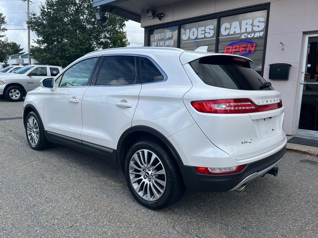 Used 2017 Lincoln MKC Reserve AWD/4WD image 2