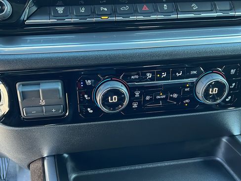 New 2026 Chevrolet Silverado 2500 High Country w/ High Country Premium Package image 25