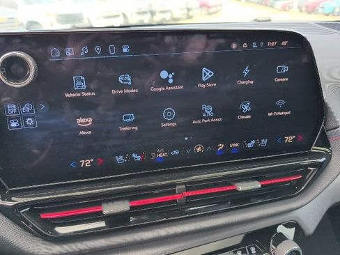 New 2024 Chevrolet Silverado EV RST AWD/4WD image 21
