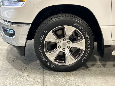 Used 2024 RAM 1500 Laramie image 11
