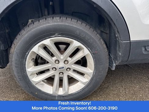 Used 2017 Ford Explorer 4WD image 5