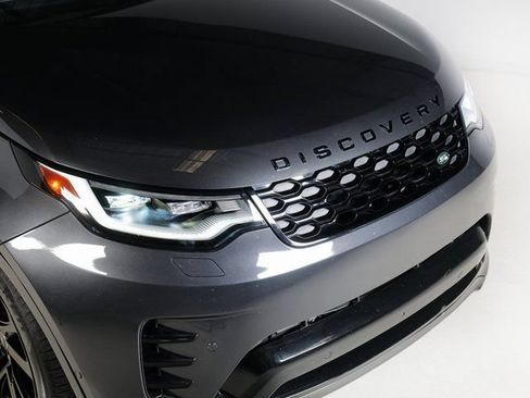 Certified 2024 Land Rover Discovery Dynamic SE AWD/4WD image 28