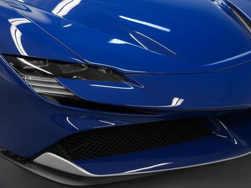 Certified 2022 Ferrari SF90 Spider Tailor Made image 5