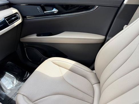 Certified 2023 Lincoln Nautilus Reserve AWD/4WD image 24