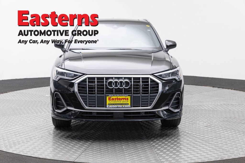 Used 2025 Audi Q3 2.0T Premium AWD/4WD image 4