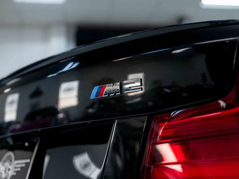 Used 2018 BMW M2 image 22
