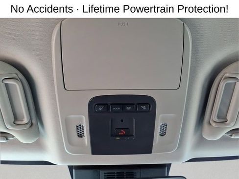 Used 2025 Toyota Camry XLE FWD image 20