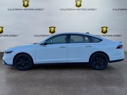 Used 2025 Honda Accord SE image 2