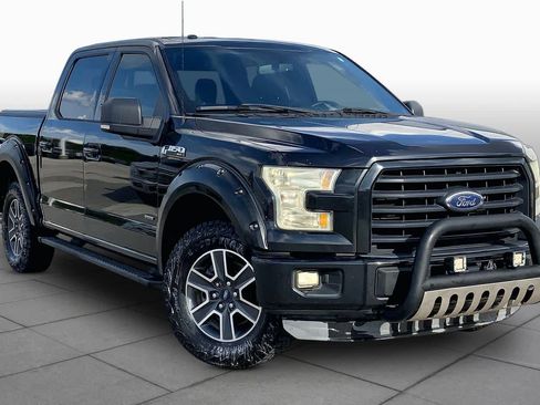 Used 2015 Ford F150 XLT w/ Equipment Group 302A Luxury AWD/4WD image 2