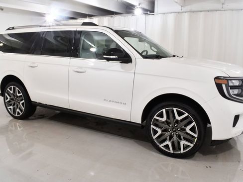 New 2026 Ford Expedition Max Platinum w/ Platinum Ultimate Package AWD/4WD image 5