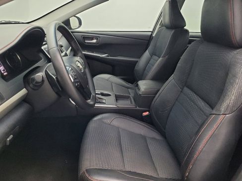 Used 2015 Toyota Camry SE image 17