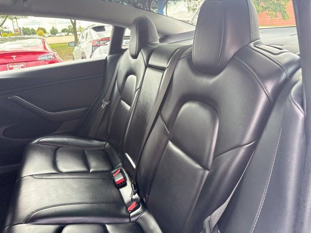 Used 2021 Tesla Model 3 Standard Range Plus RWD image 13