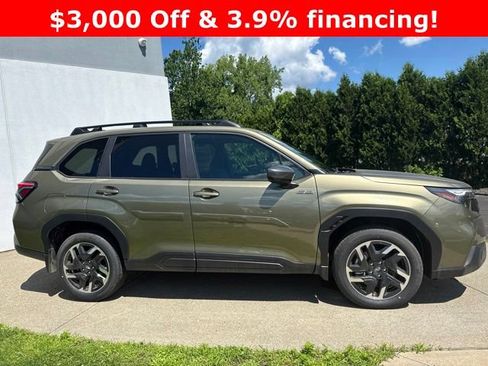 New 2026 Subaru Forester Premium AWD/4WD image 2