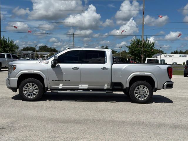 Used 2020 GMC Sierra 2500 Denali w/ Denali Ultimate Package AWD/4WD image 2