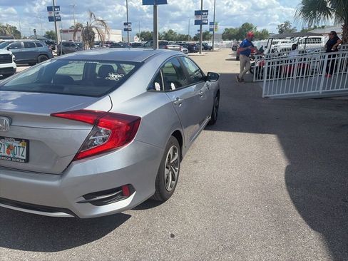Used 2019 Honda Civic LX image 5