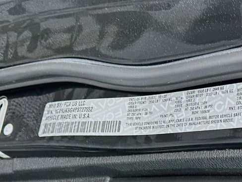 Used 2023 Jeep Grand Cherokee L Limited w/ Trailer Tow Group (B) image 12