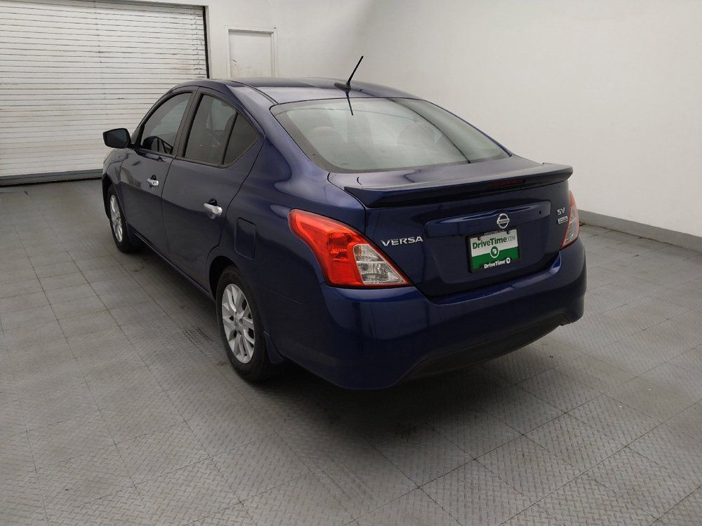 Used 2019 Nissan Versa SV w/ SV Special Edition Package FWD image 5