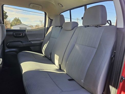 Used 2019 Toyota Tacoma SR w/ SR Convenience Package image 24