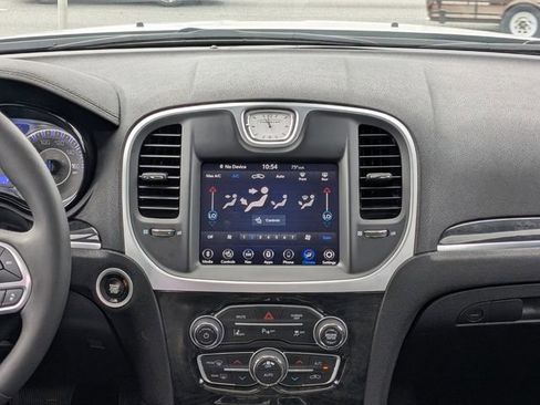 Used 2023 Chrysler 300 Touring L w/ Popular Equipment Group image 14