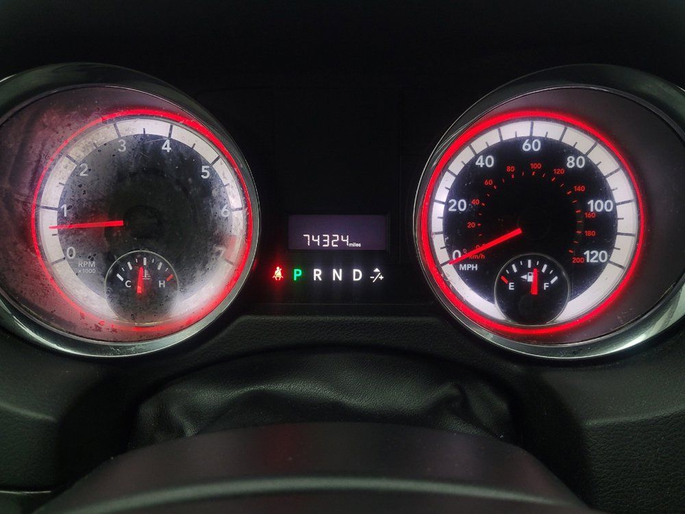 Used 2018 Dodge Grand Caravan SE FWD image 23
