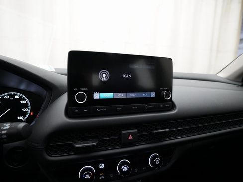 Certified 2023 Honda HR-V LX image 6