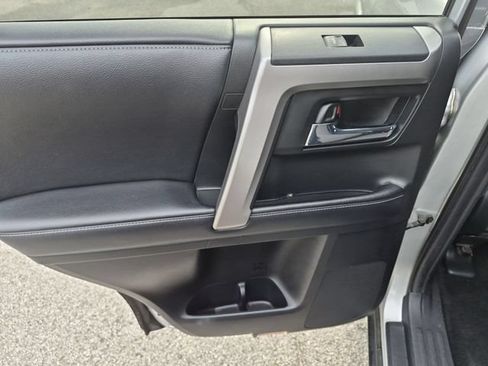 Used 2017 Toyota 4Runner SR5 RWD image 25